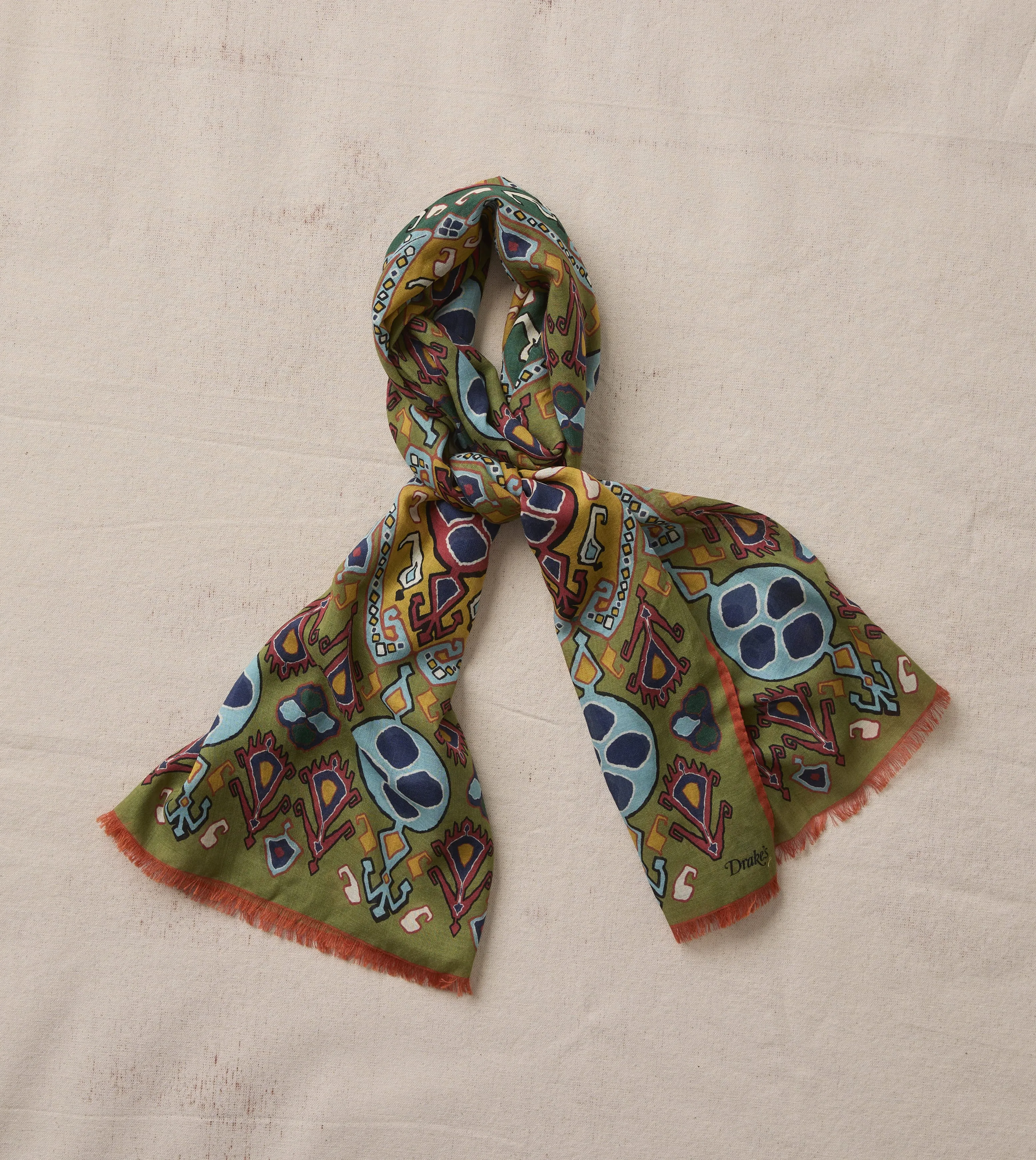 Syal Wool Silk Drake's Olive Tapestry Print Scarf